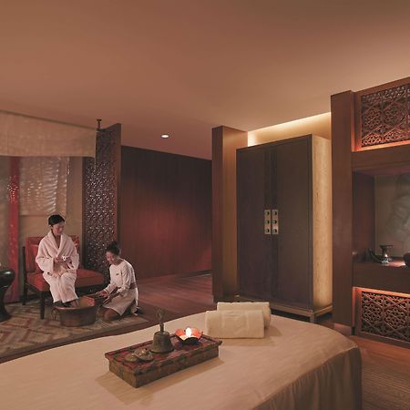 Shangri-La Лхаса Екстериор снимка